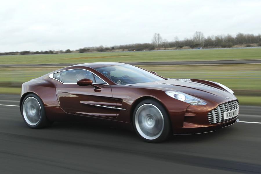 Aston Martin One-77 2010 года  (фото 27 из 89)
